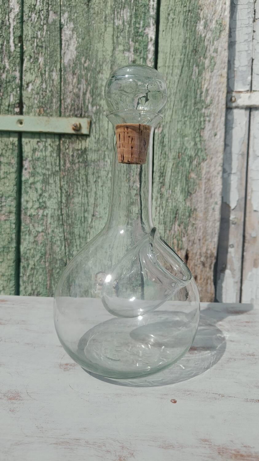 Blown glass carafe / decanter