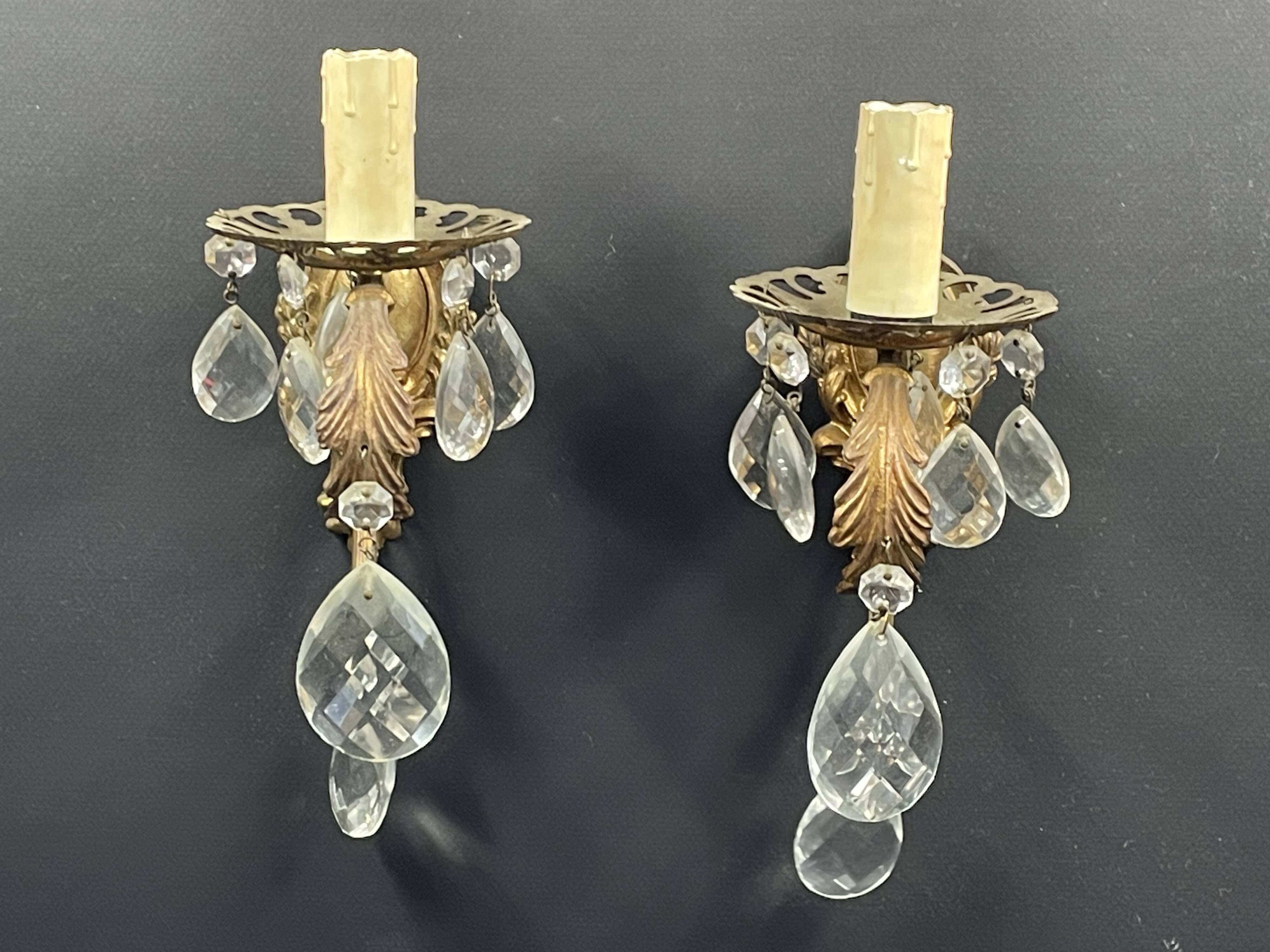 Pair of old wall sconces with tassels and brass. high 26 cm