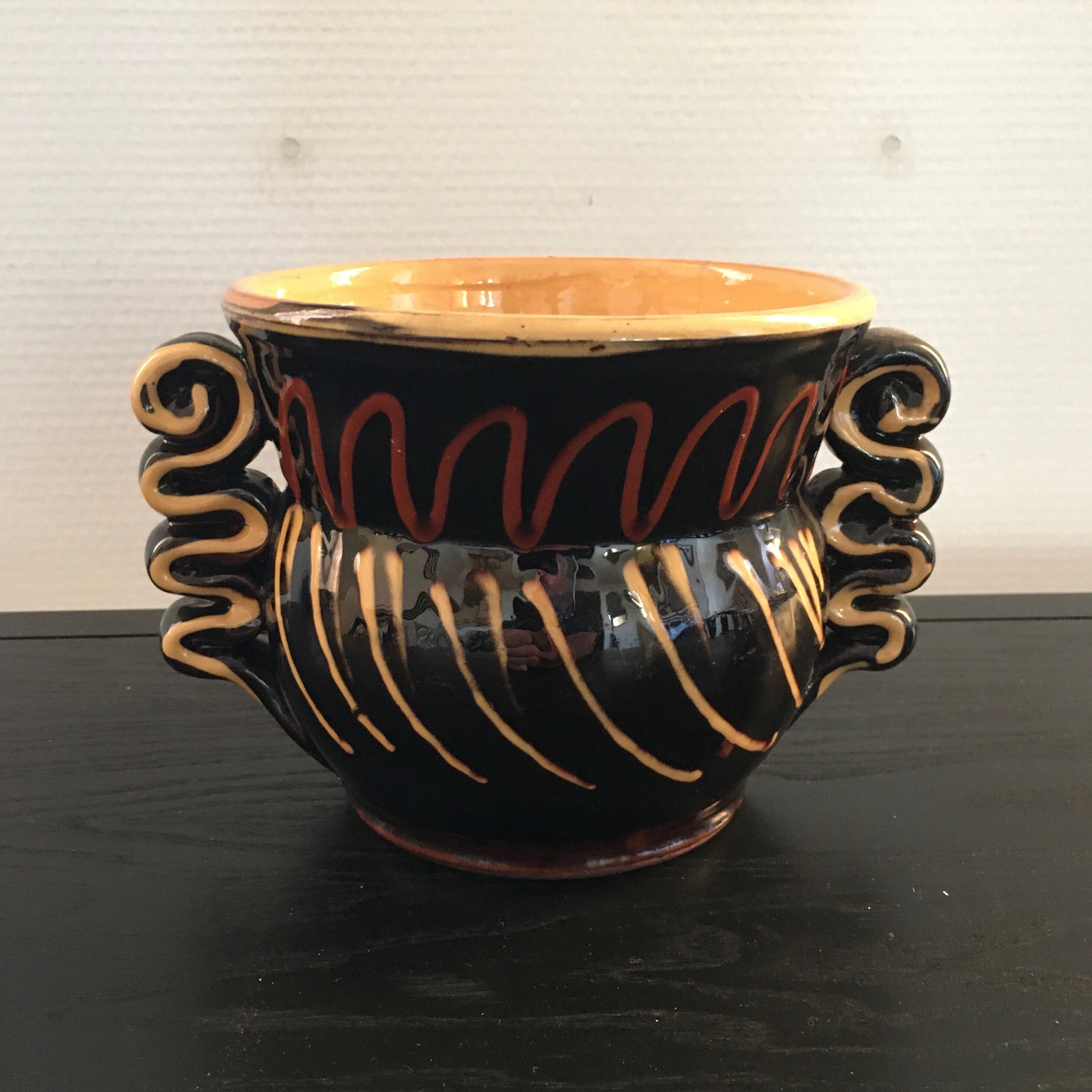 Pot cover terracotta decoration hand