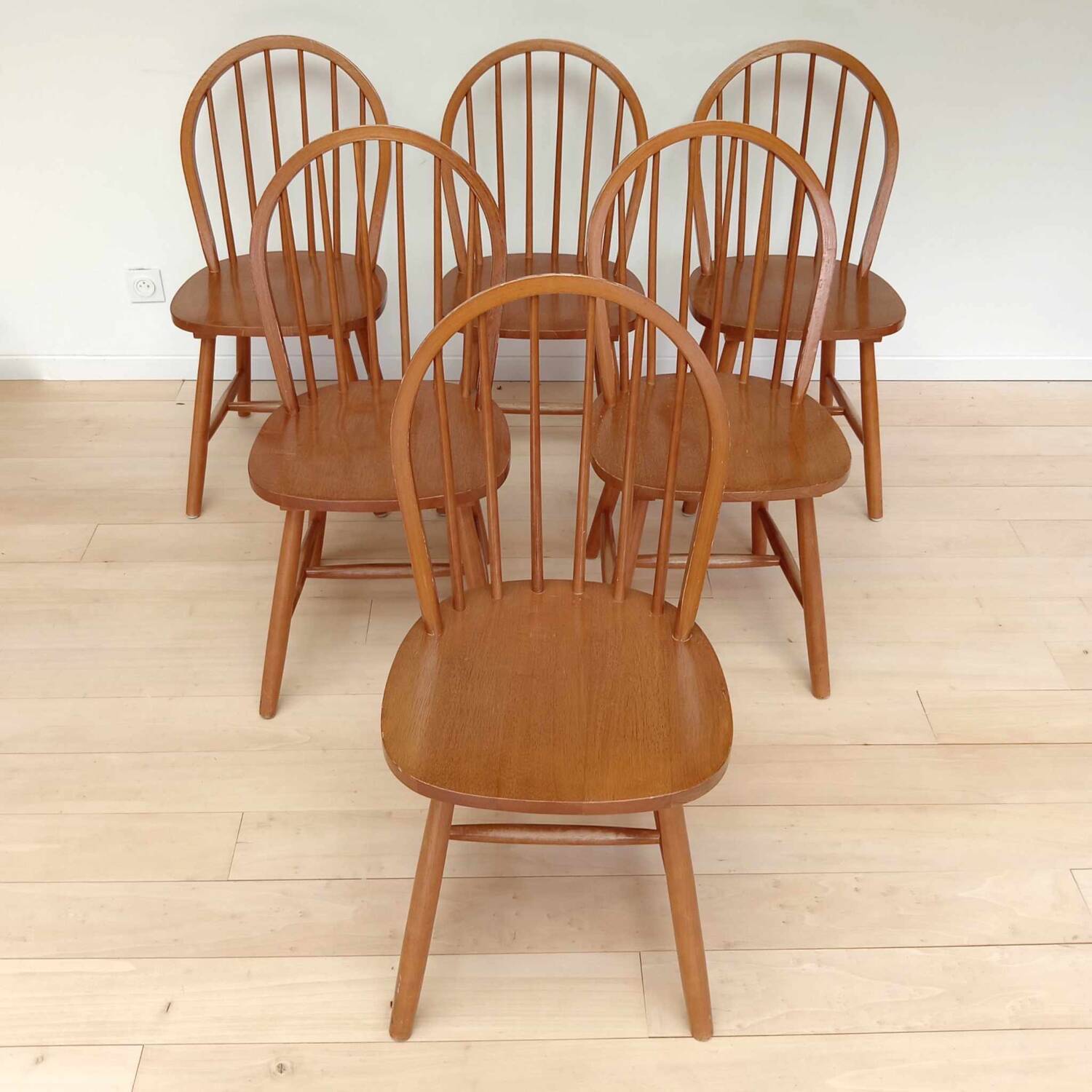 6 Vintage Pine Country Side Chairs