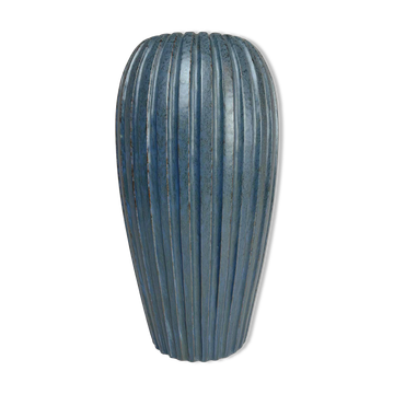 Blue vase from the mid-century period by Vicke Lindstrand, 1950s, Sweden.