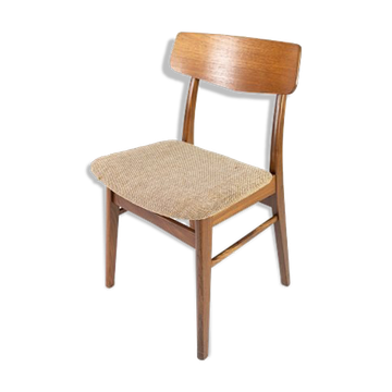 Dining room chair in teak and light fabric of danish design from the 1960s.