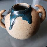 Small vase signed Pointu