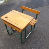 School desk 1 place
