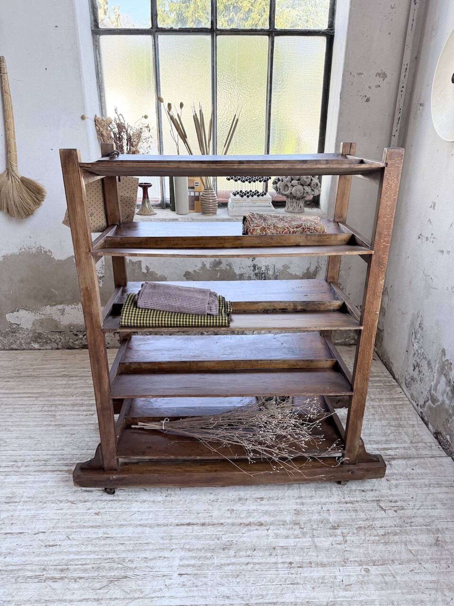 Old bakery shelf from the 1950s.