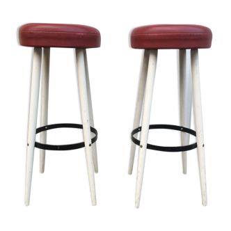 Pair of white and red 1950s bar stools