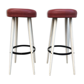 Pair of white and red 50s bar stools