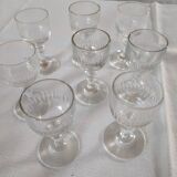8 verres à digestif anciens