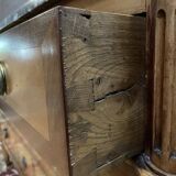 Commode d’époque Louis XVI en noyer et merisier Restaurée