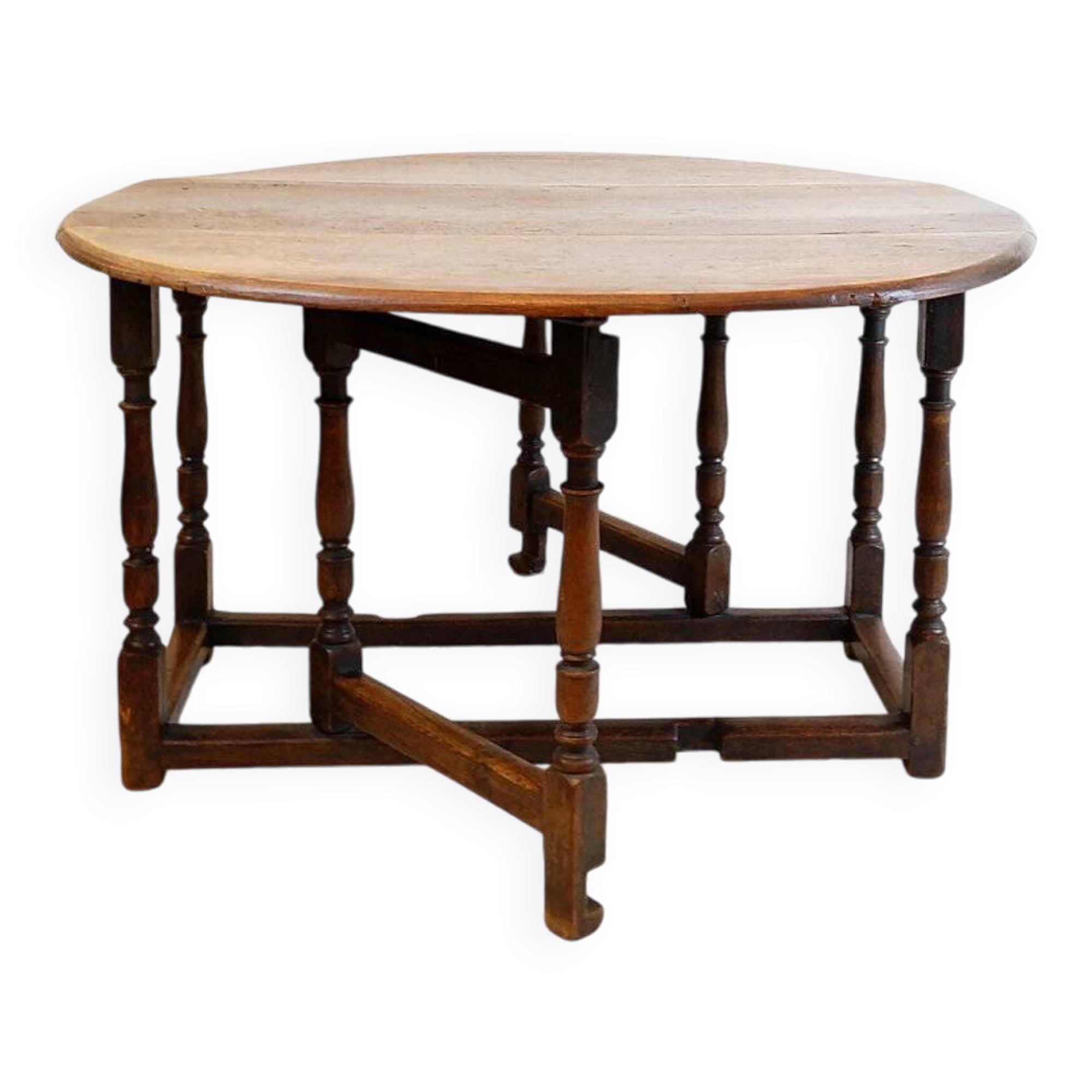 19th century English drop-leaf table with turned legs