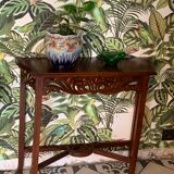 Vintage carved wooden console and aesthetics