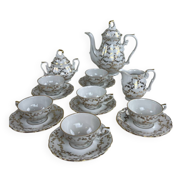 Service à café ancien en porcelaine fine dorée