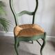 Chaise patinée verte