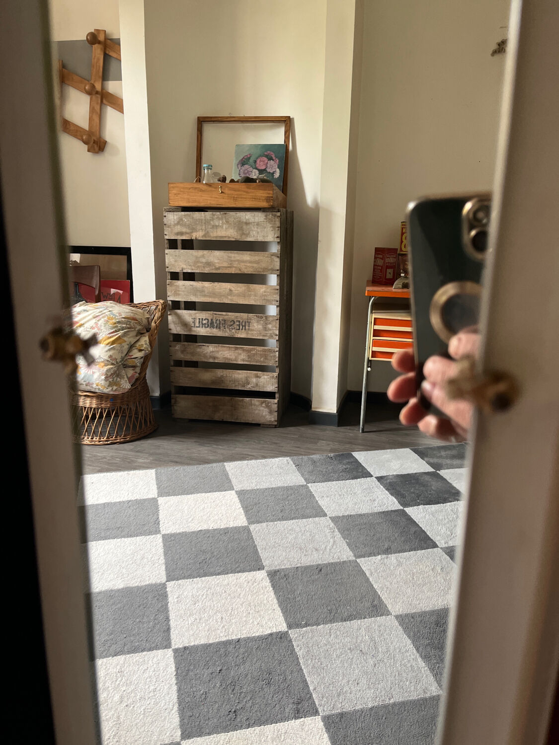 Armoire lin pieds compas