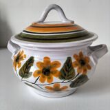 Small soup tureen signed Guy Arlé