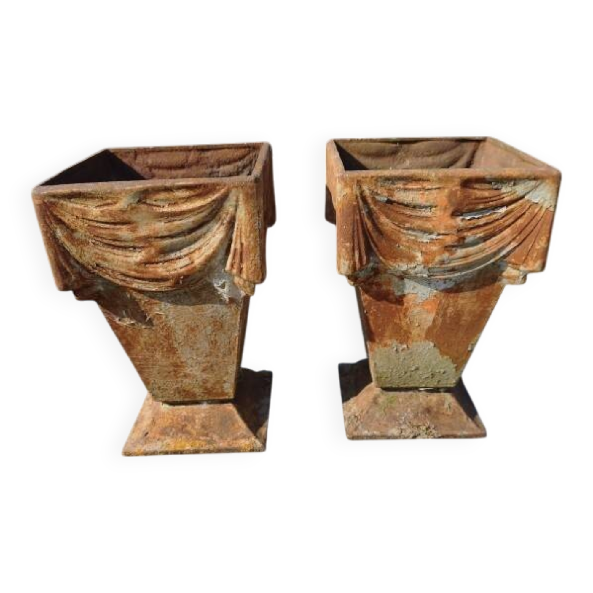 Pair of cast iron vases from 1900 in Charleville - Mézières