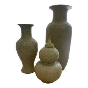 Lot de vases asiatides vert tendre