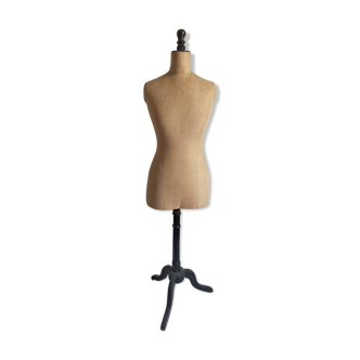 Sewing model 30s