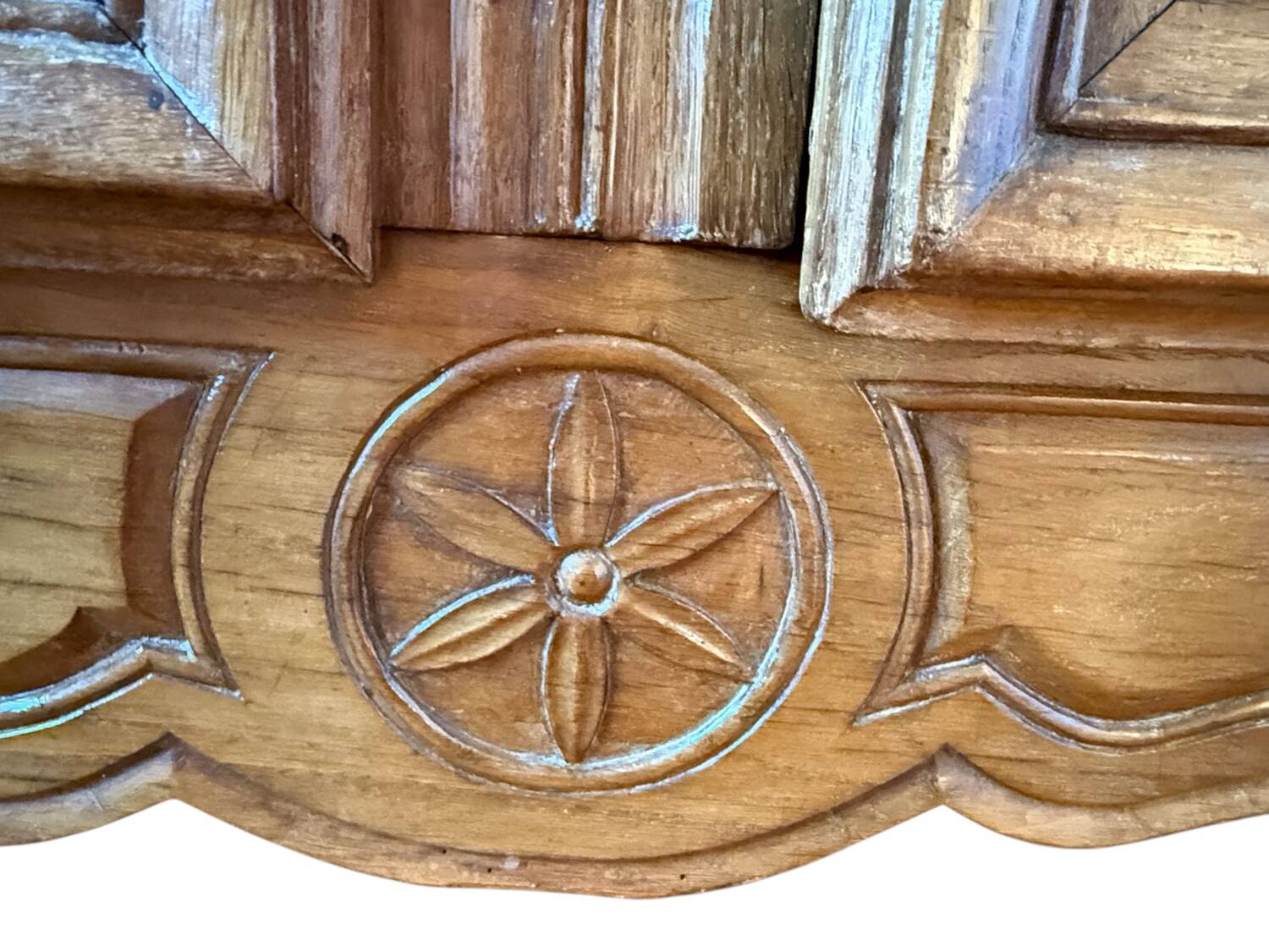 18th century Louis XV oak bridal wardrobe