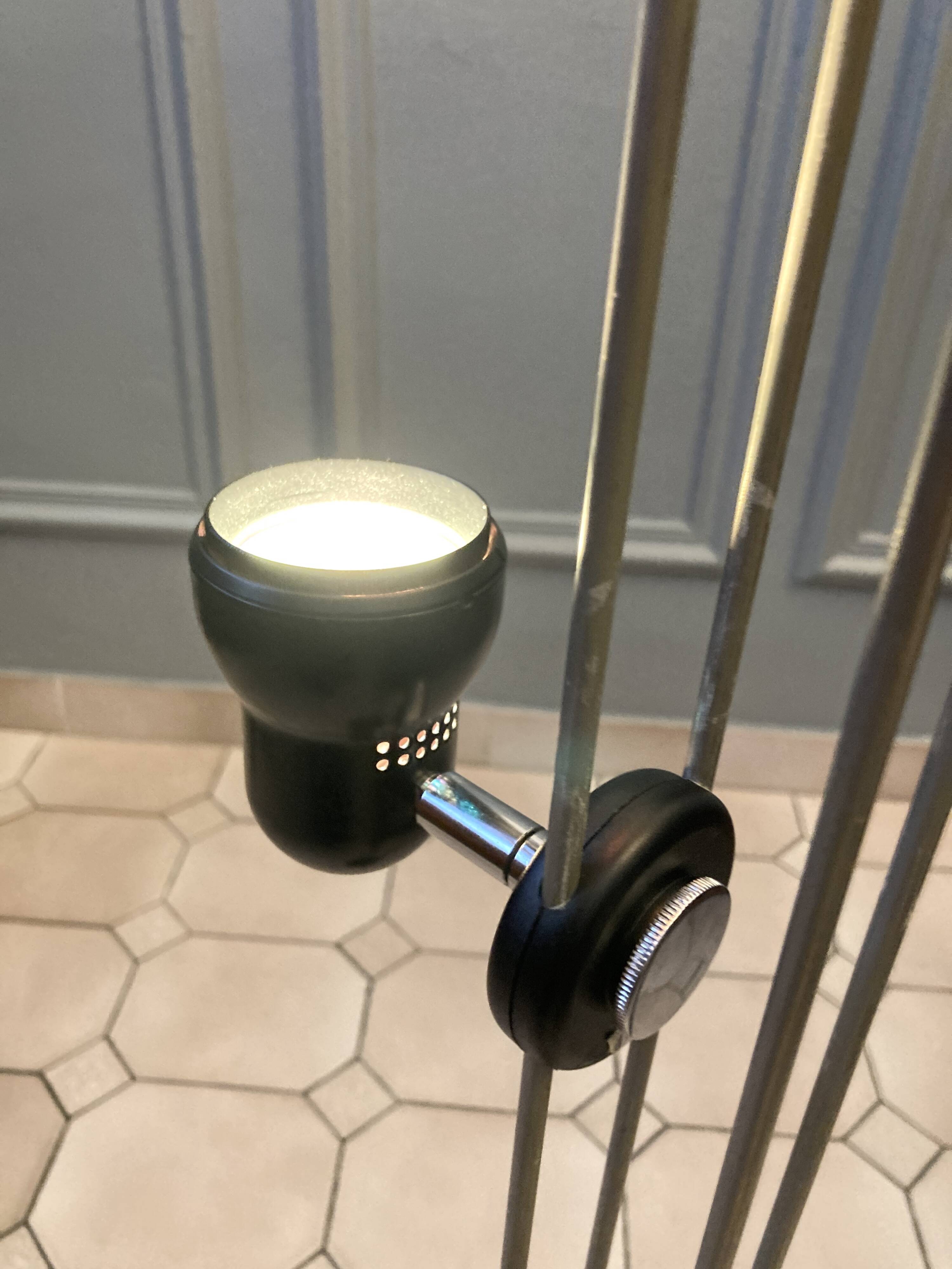 Adjustable and orientable light column 1980 for massive.