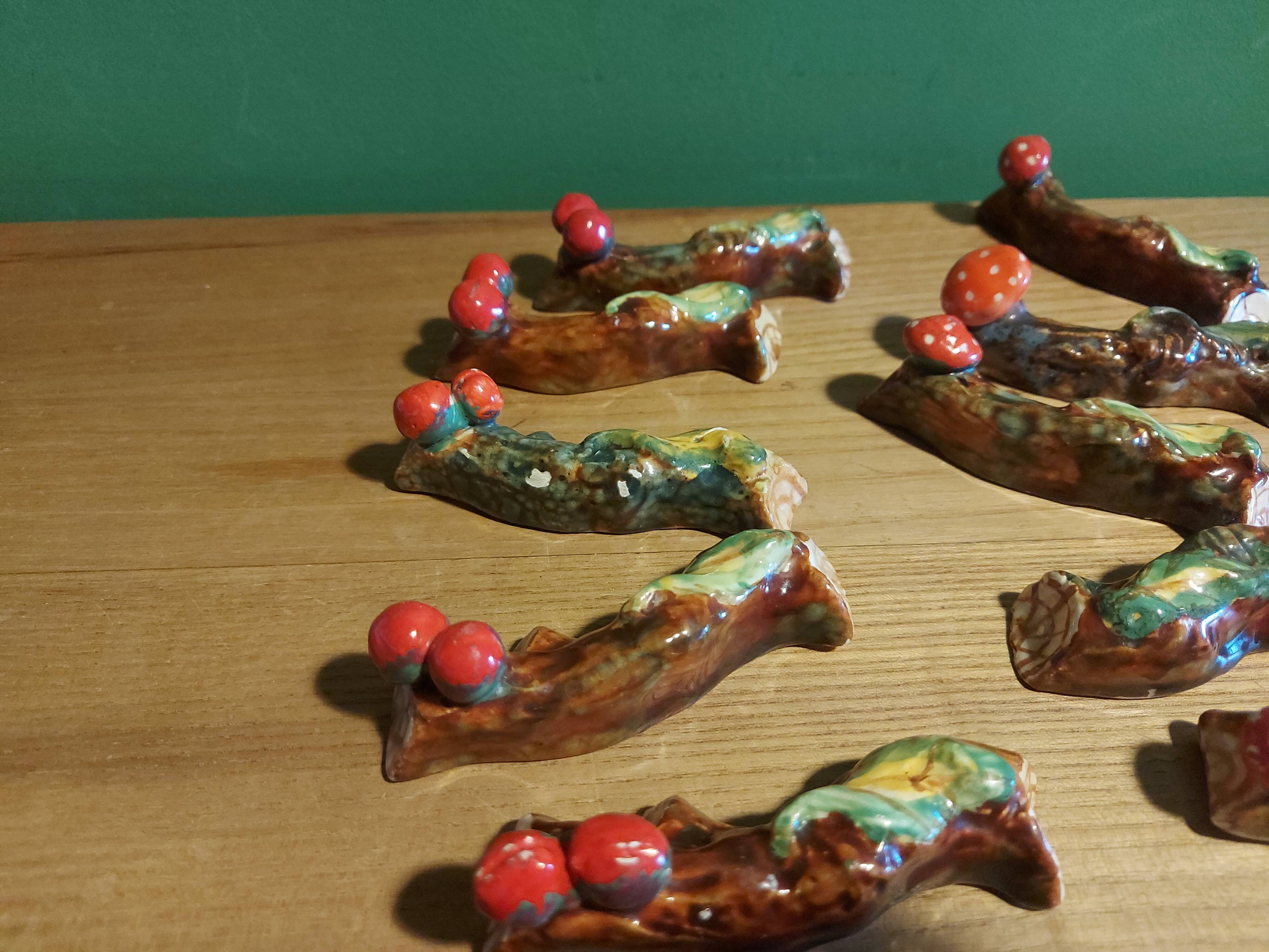 12 ceramic knife holders