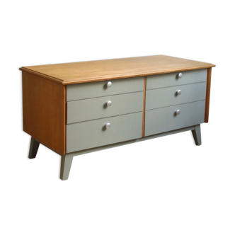 Compass legs sideboard