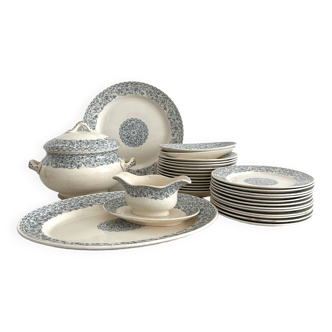 Creil et Montereau "Renaissance" iron earthenware dinnerware set - 30 pieces