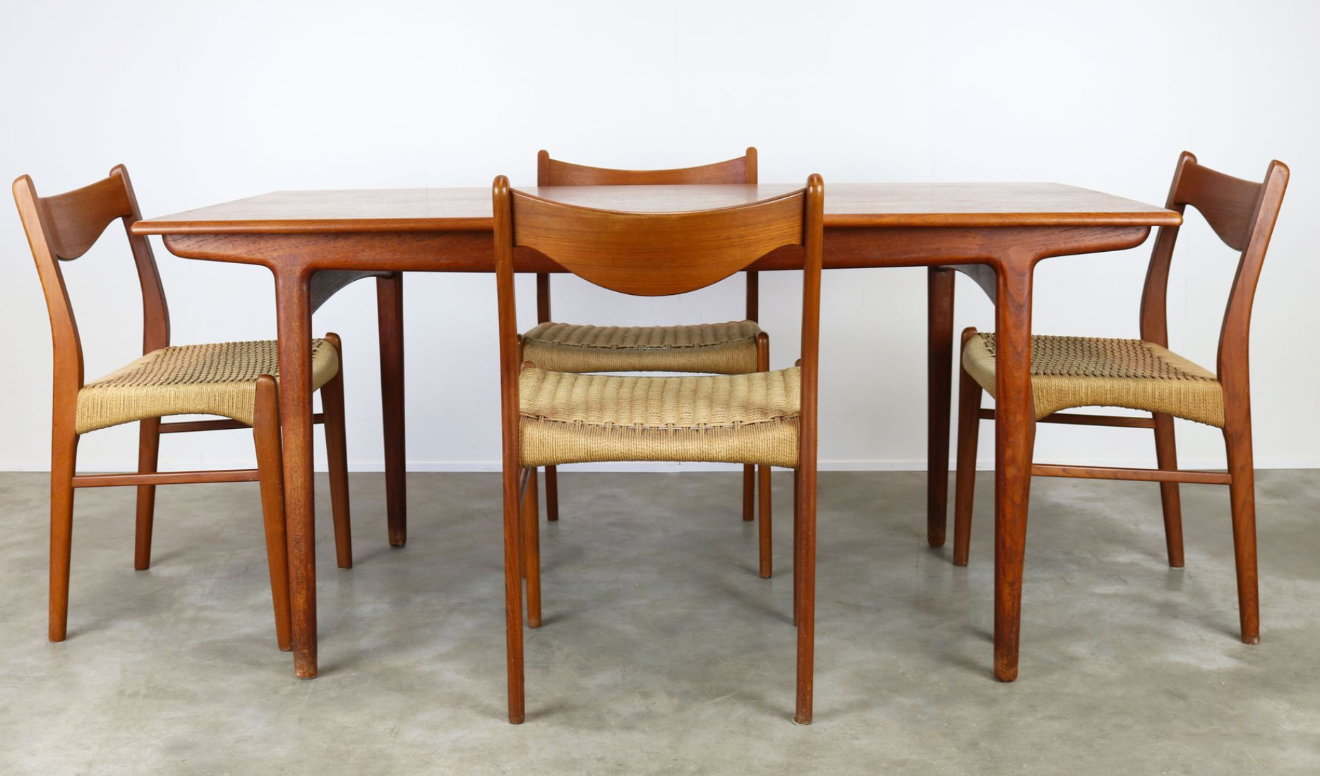 Dining Room Set by Ejner Larsen - Aksel Bender for Naestveld Mobelfabrik - Glyngore Stolefabrik Denmark 1950s