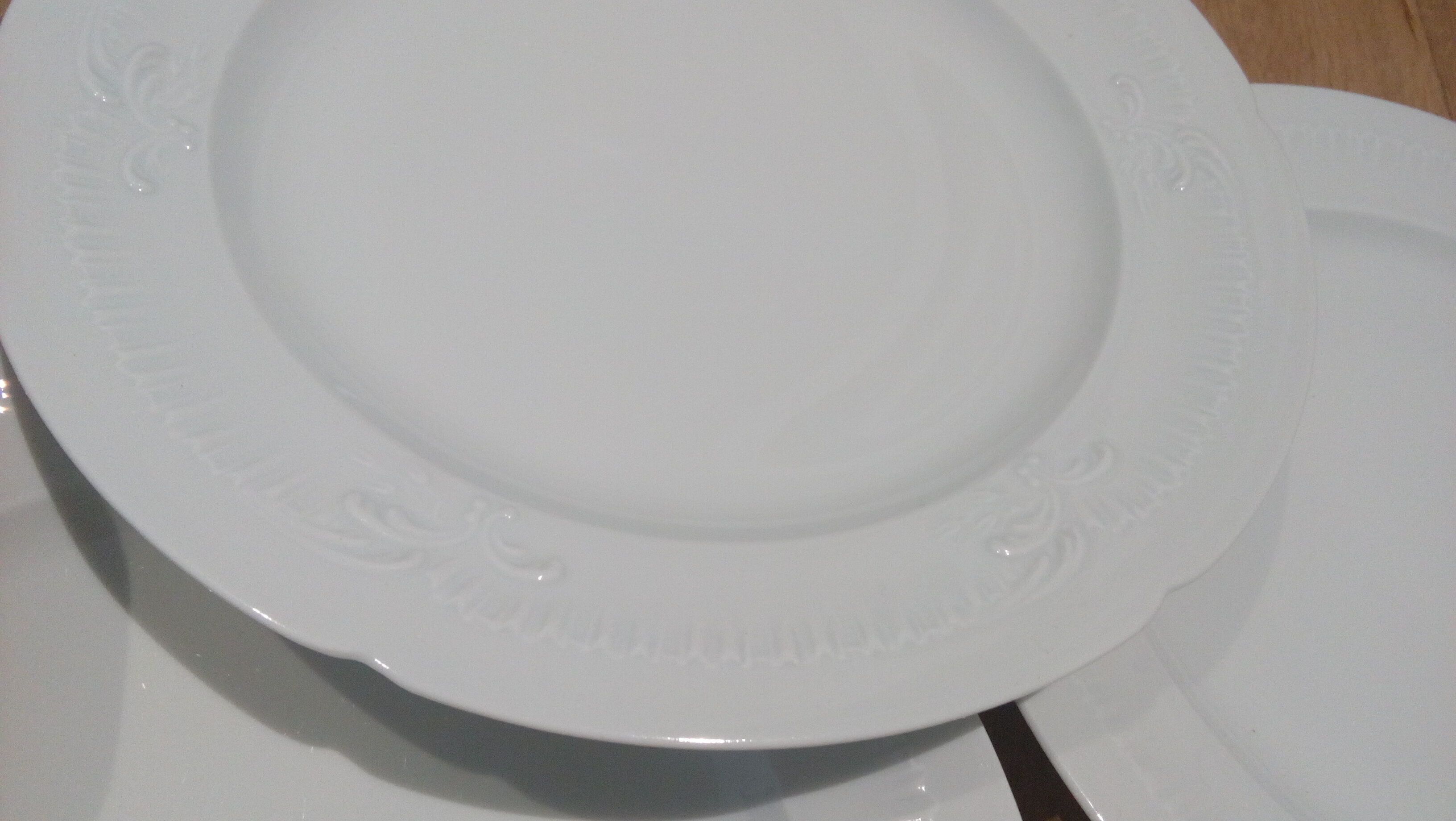 Set of 8 flat white plates Limoges
