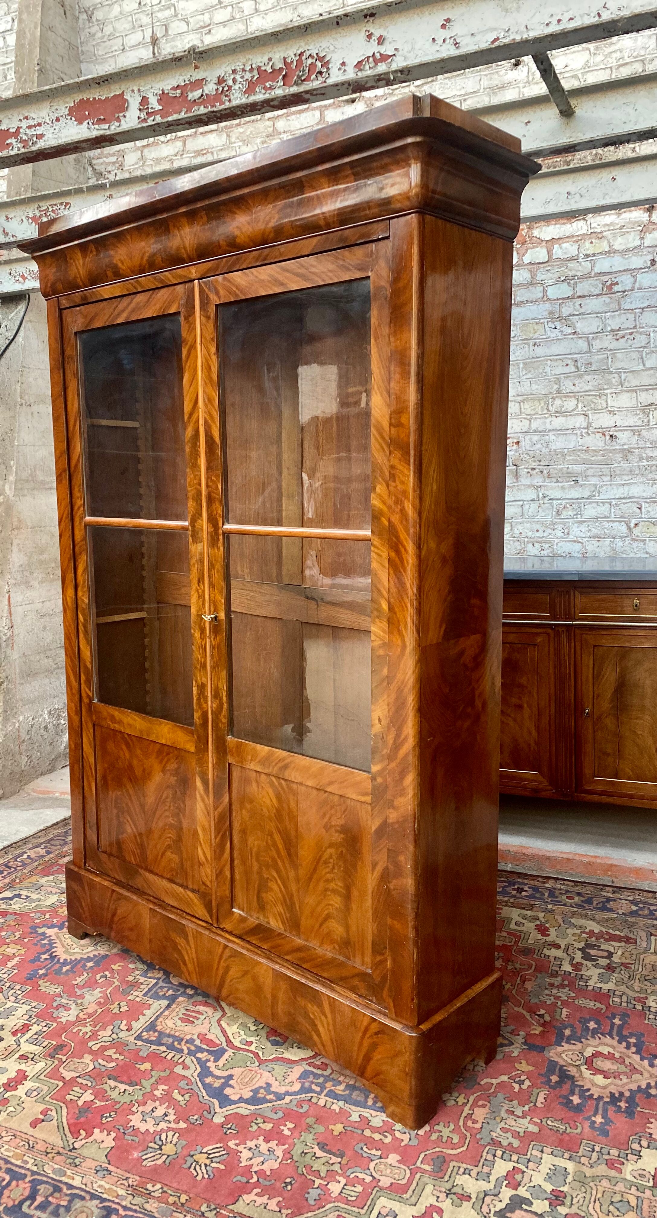 Library in mahogany flammé period Louis Philippe XIXth