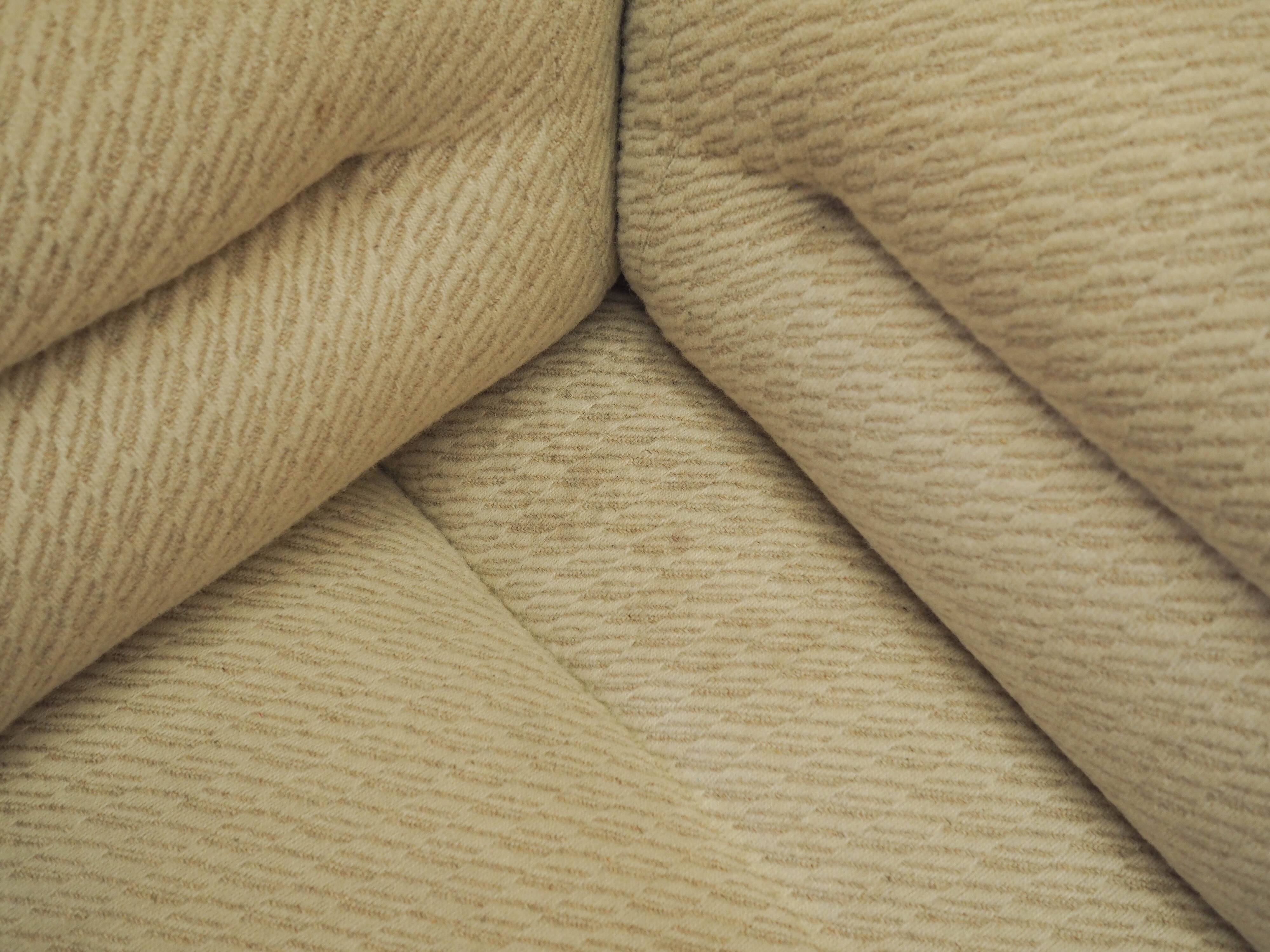 Kiitos modular sofa, Italian design, 1970s, designers: Titina Ammannati & G