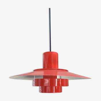 Scandinavian pendant lamp