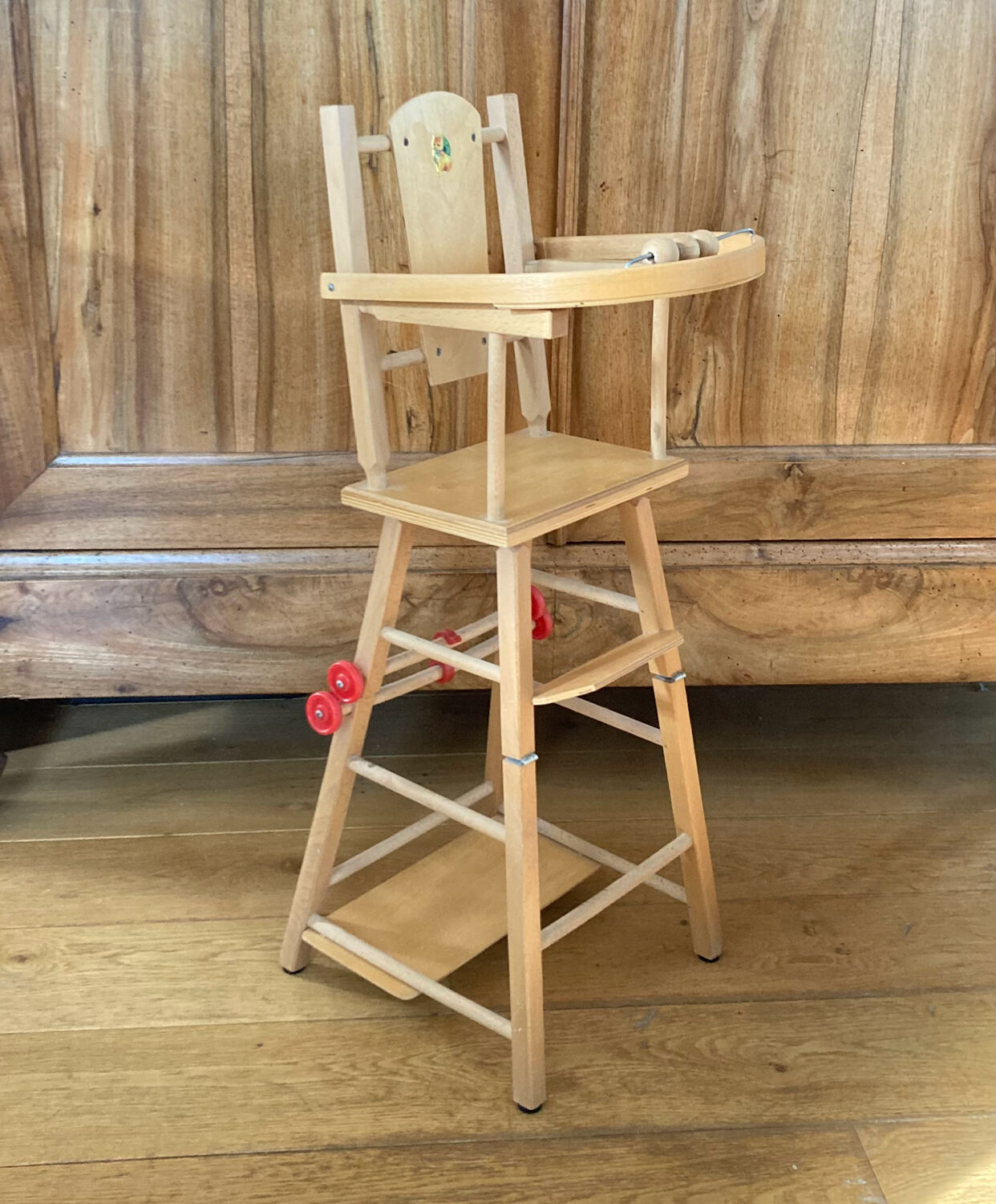 Doll high chair from the 20th century, convertible into a walker (deliverable)