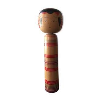 Poupée de Kokeshi japonaise peinte à la main des années 1950 en bois