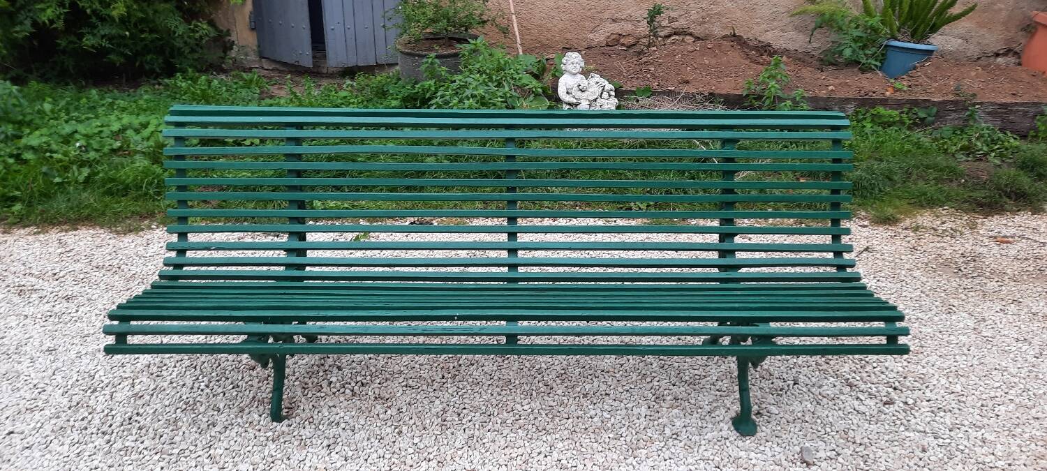 Garden bench with cast iron base