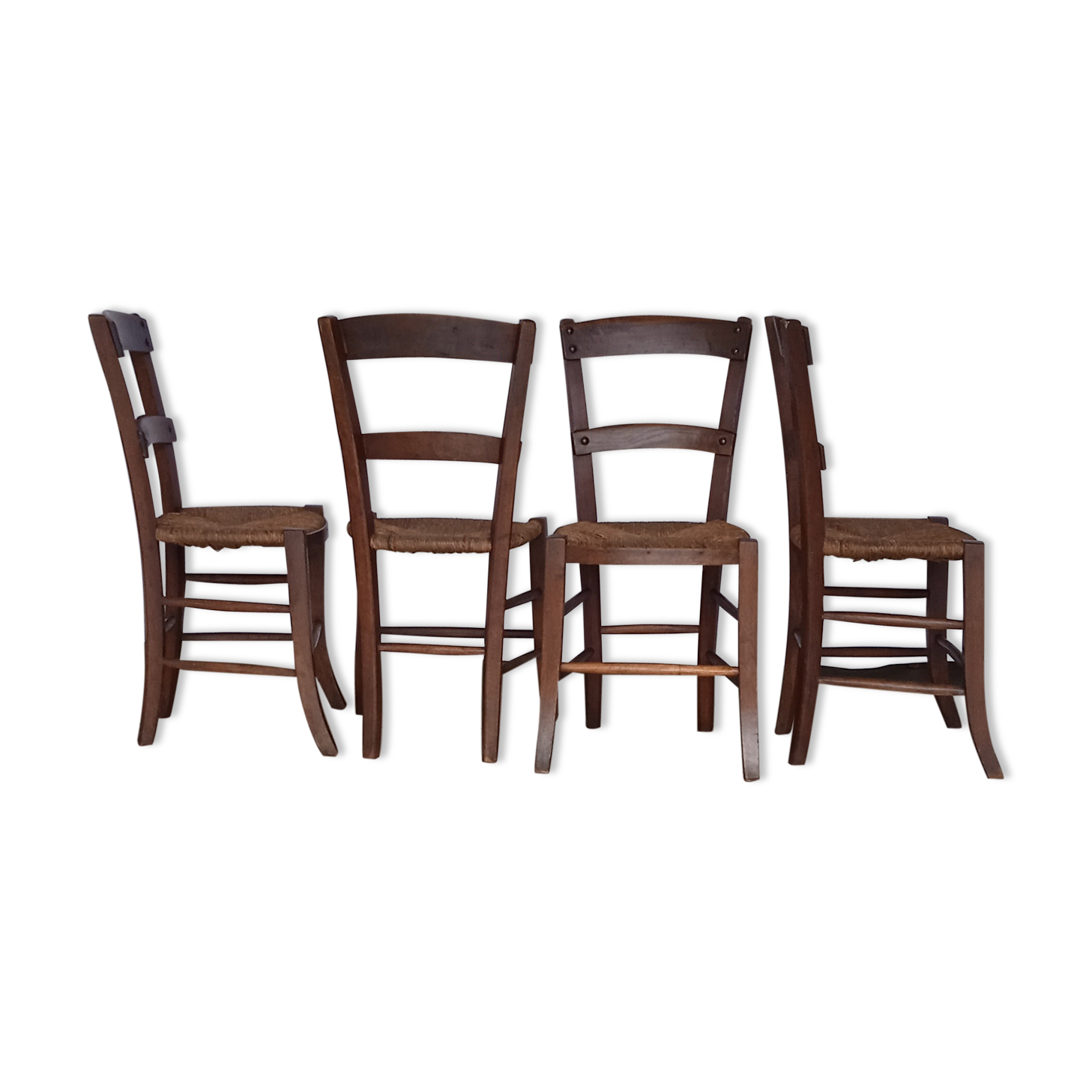 Series of 4 straw chairs