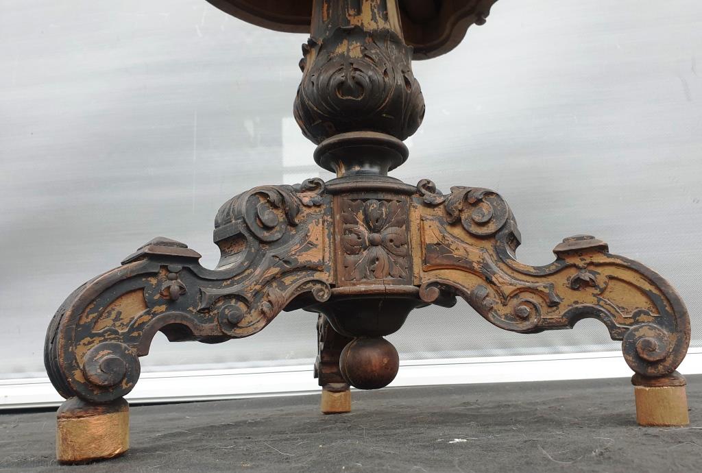 Louis Philippe violin lounge table 1830