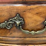 18th style chest of drawers in walnut