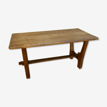 Table basse en bois massif, brutaliste