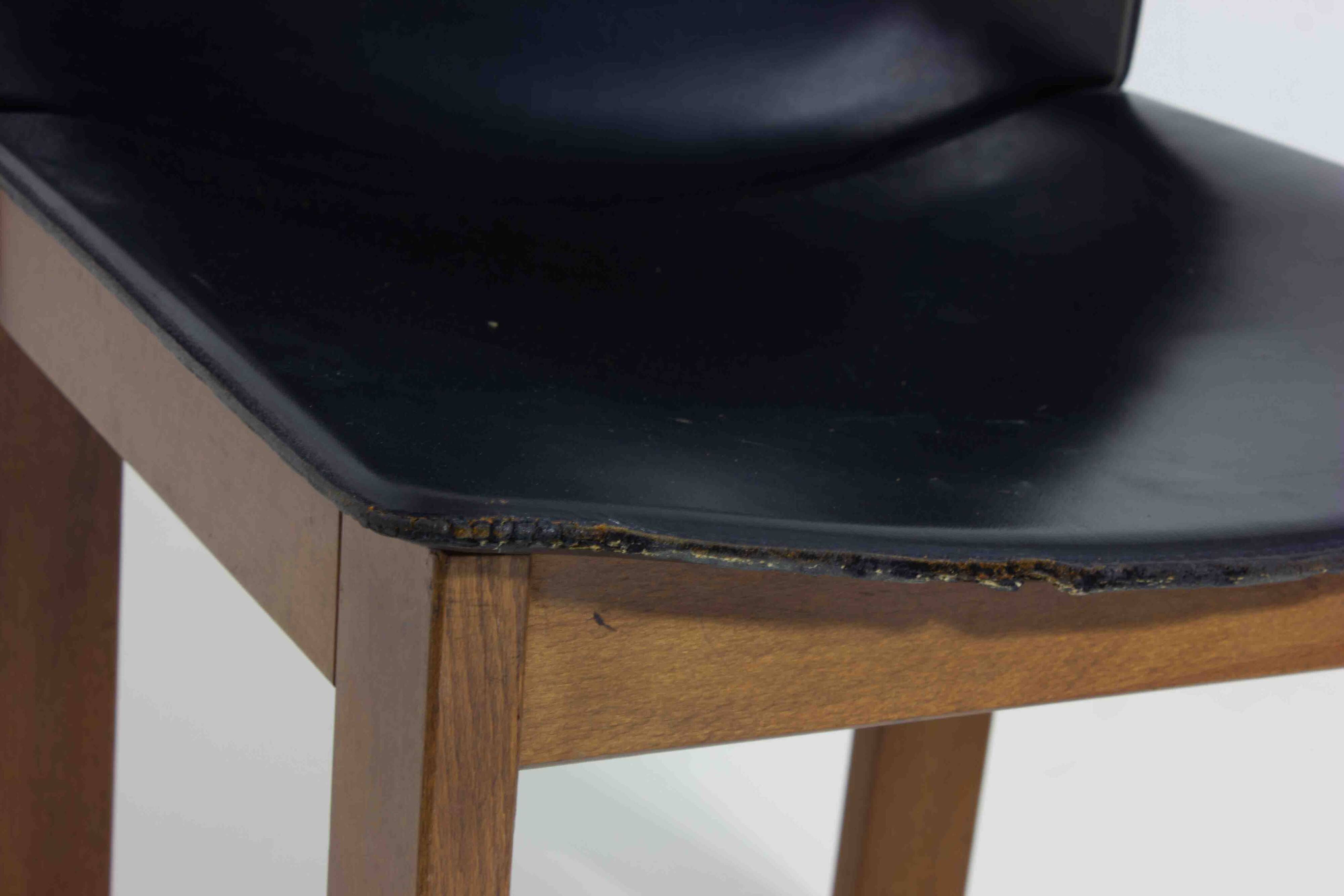 Set of 6 black leather dining chairs by Afra & Tobia Scarpa, 1970's