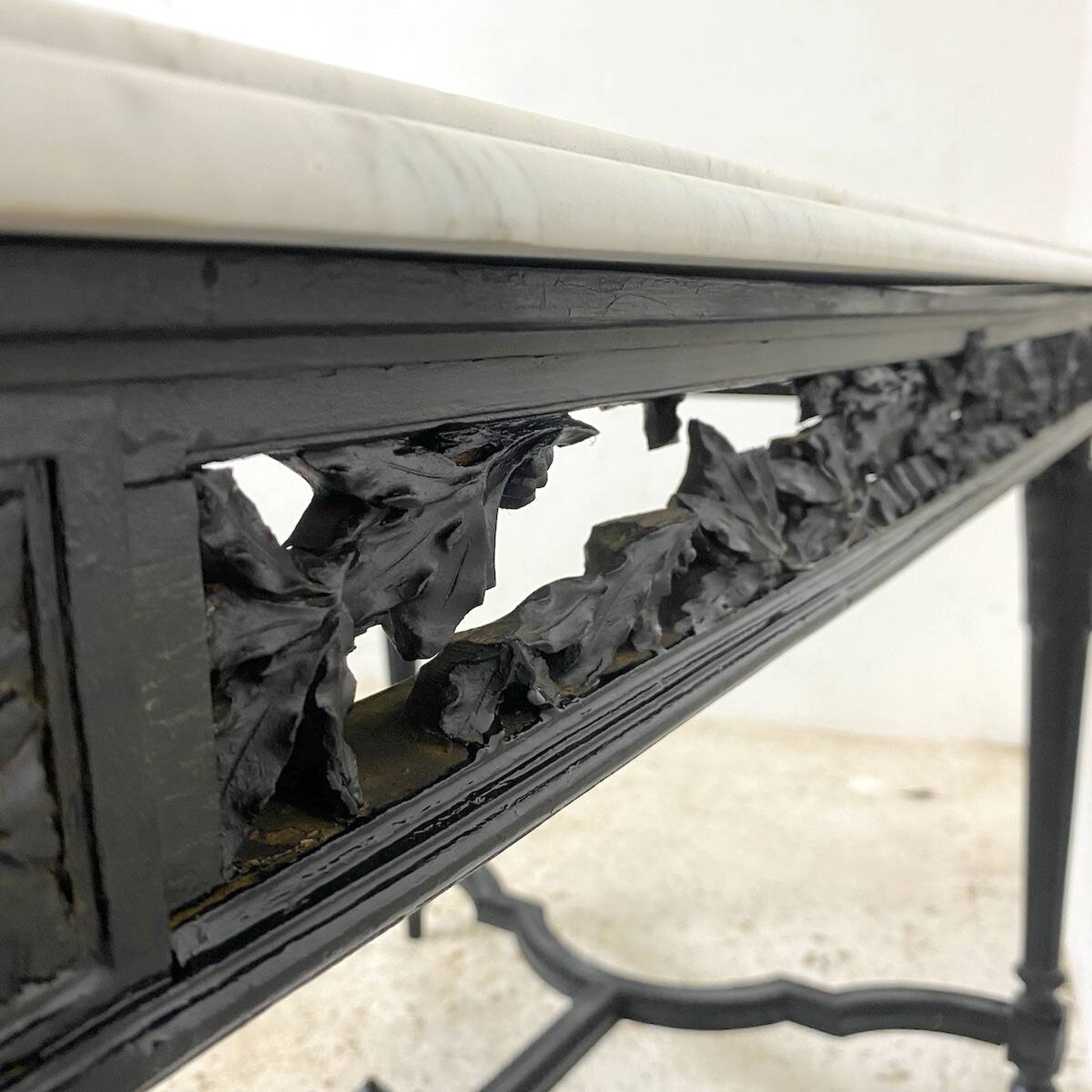 Console ou table de milieu style Louis XVI du XIXème siècle