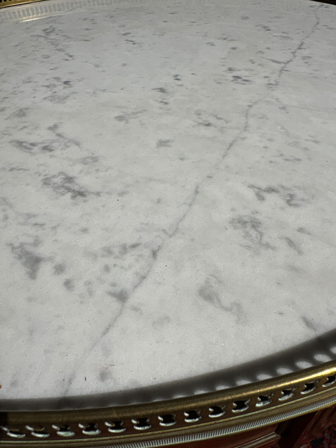 Bouillotte table in Louis XVI style, marble and brass.