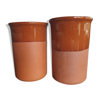 Enamelled terracotta pots