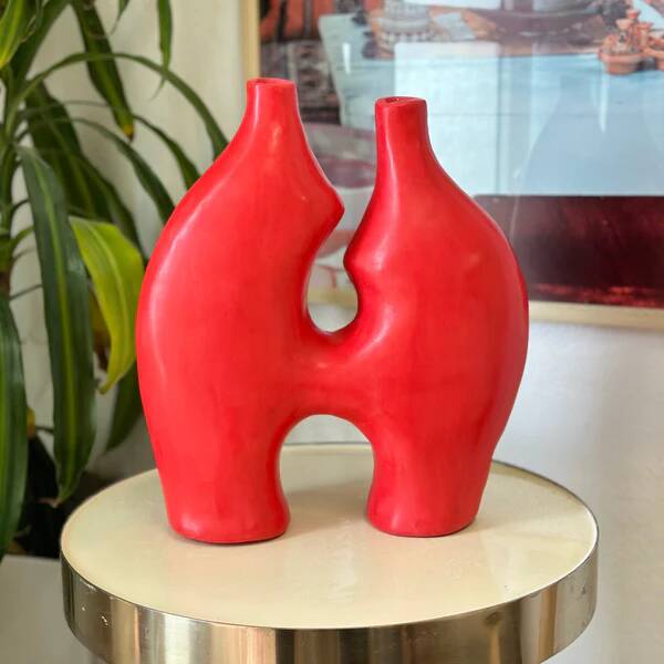 Large artisanal Tagmat vase