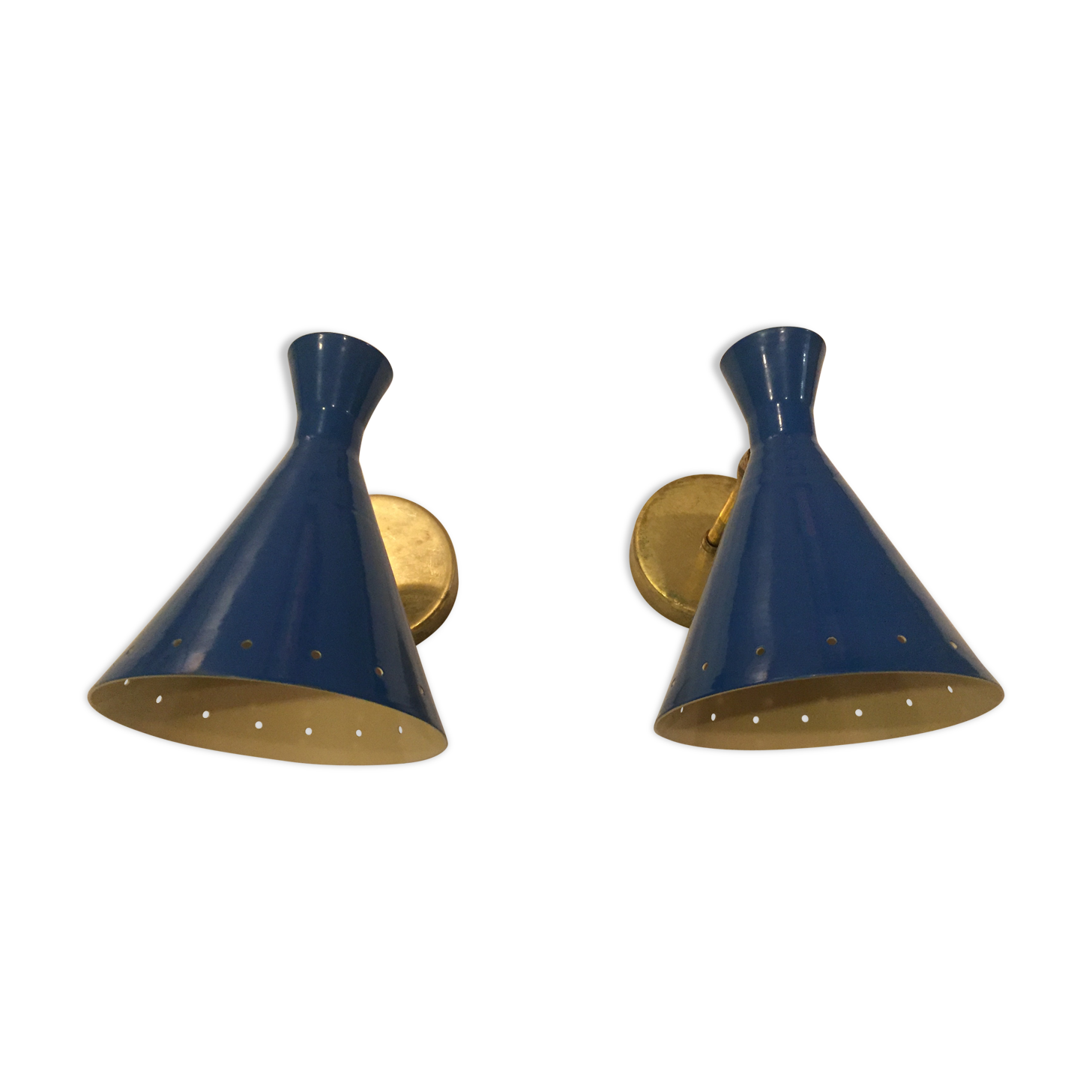 Pair of wall lamps in the style of Italian creations of the 50s
