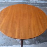 Scandinavian round table of the 60s