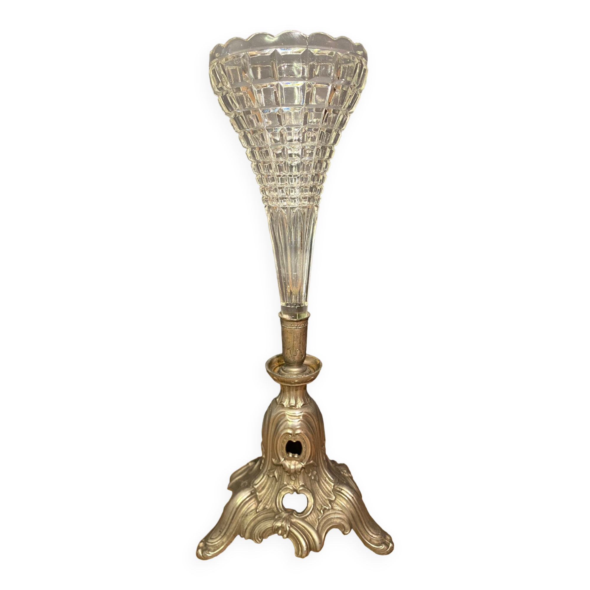 Cone vase, cut crystal bouquet (most certainly Baccarat, Saint Louis ...)
