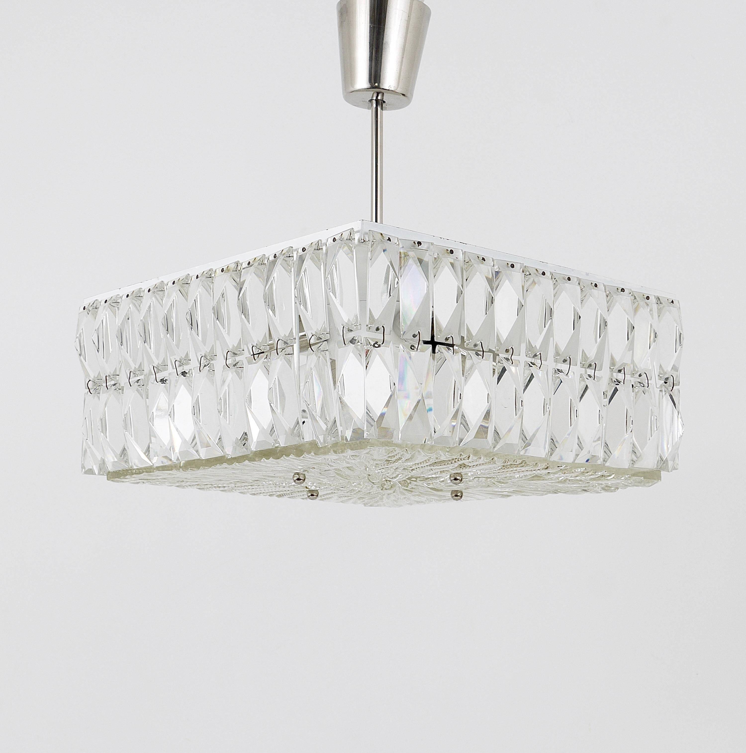 Bakalowits Vienna Faceted Crystal Chandelier Mid-Century, Austria, 1960s
