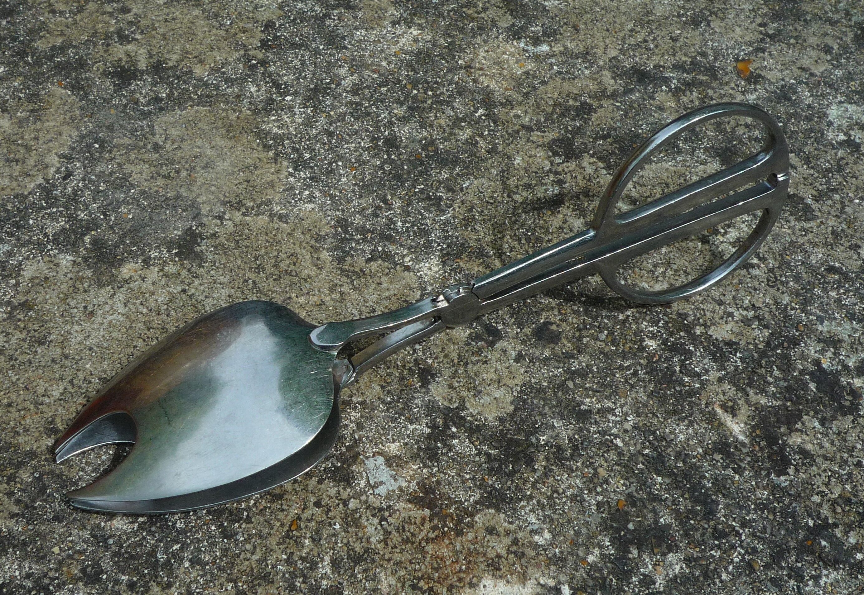 Stainless steel cutlery/salad clips, vintage 70s