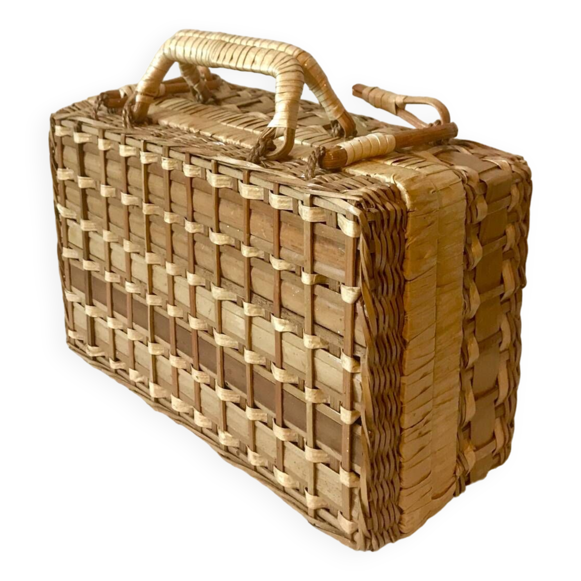 Small wicker case